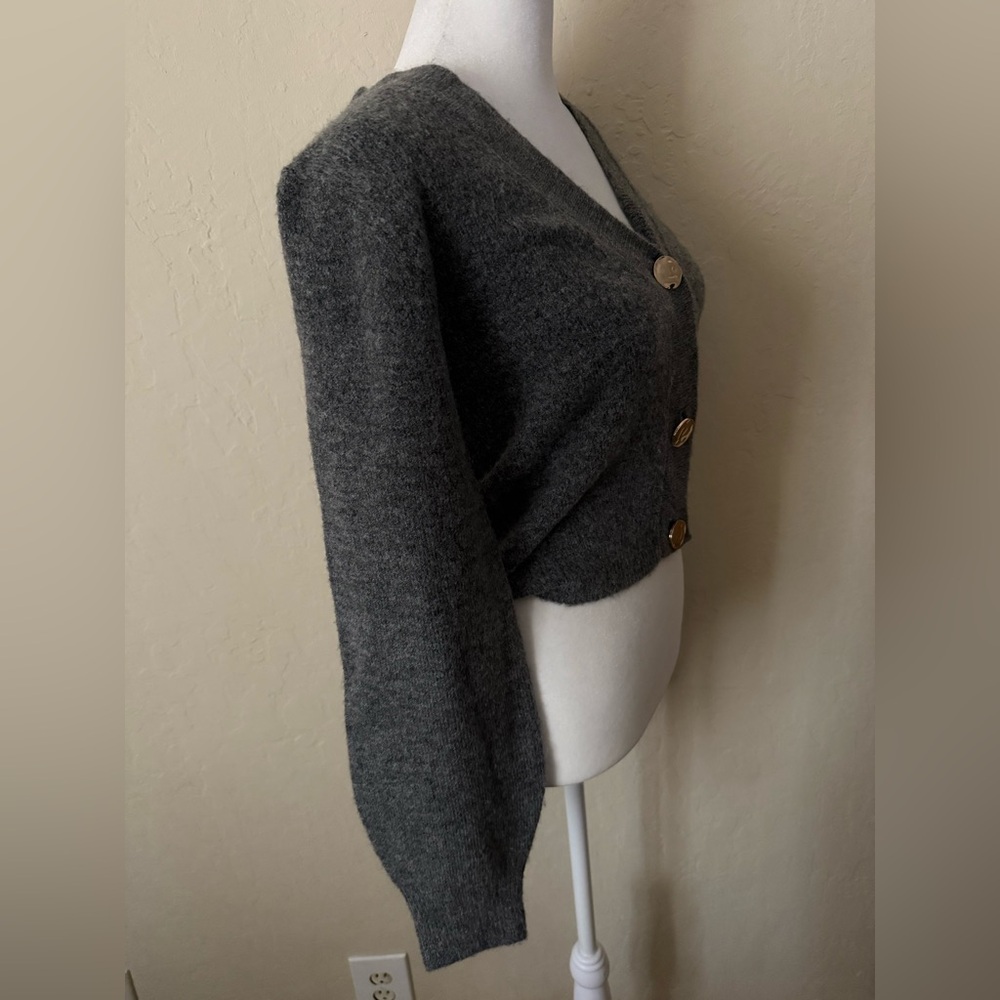 Grey fuzzy cardigan - Picture 4 of 6